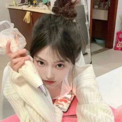 左边最后那栋房子封面